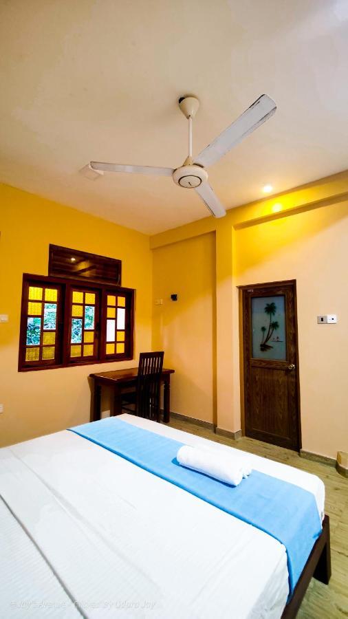 Jay'S Avenue Hotell Udawalawe Exteriör bild